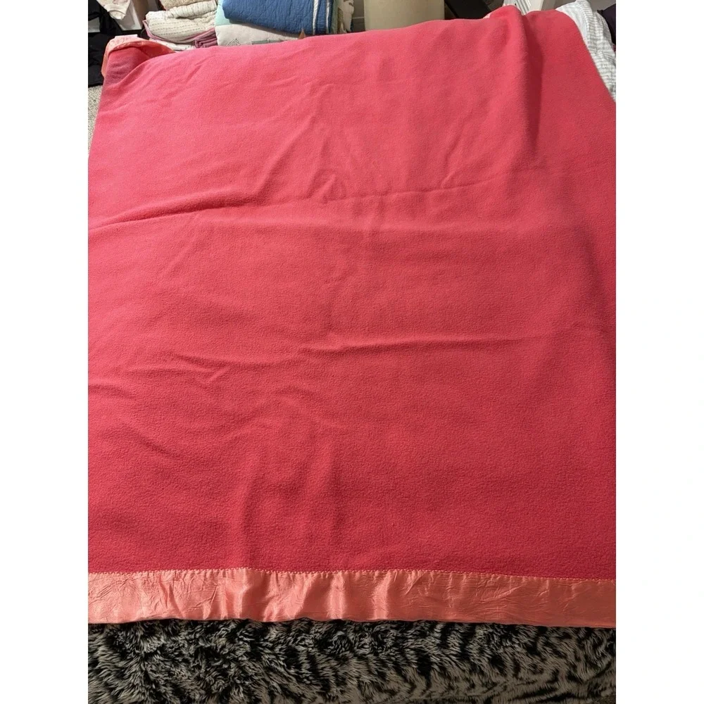 Vintage Fuchsia Pink Wool ? Blanket Twin 73x78